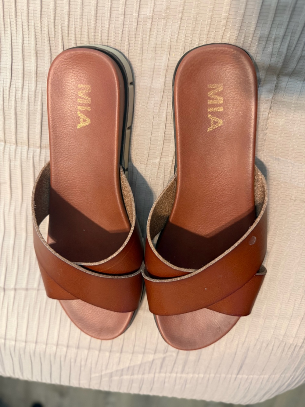 MIA Women's Elissa Crisscross Slide Sandal size 8 - Picture 6 of 10